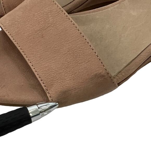 EILEEN FISHER "MARA" TAN LEATHER ANKLE STRAP OPEN TOE LOW HEEL SANDALS/WEDGES - Picture 7 of 11